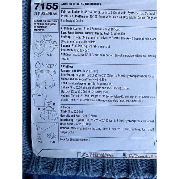 Simplicity 7155 Sewing pattern stuffed monkey and clothes - Picture 4 of 5